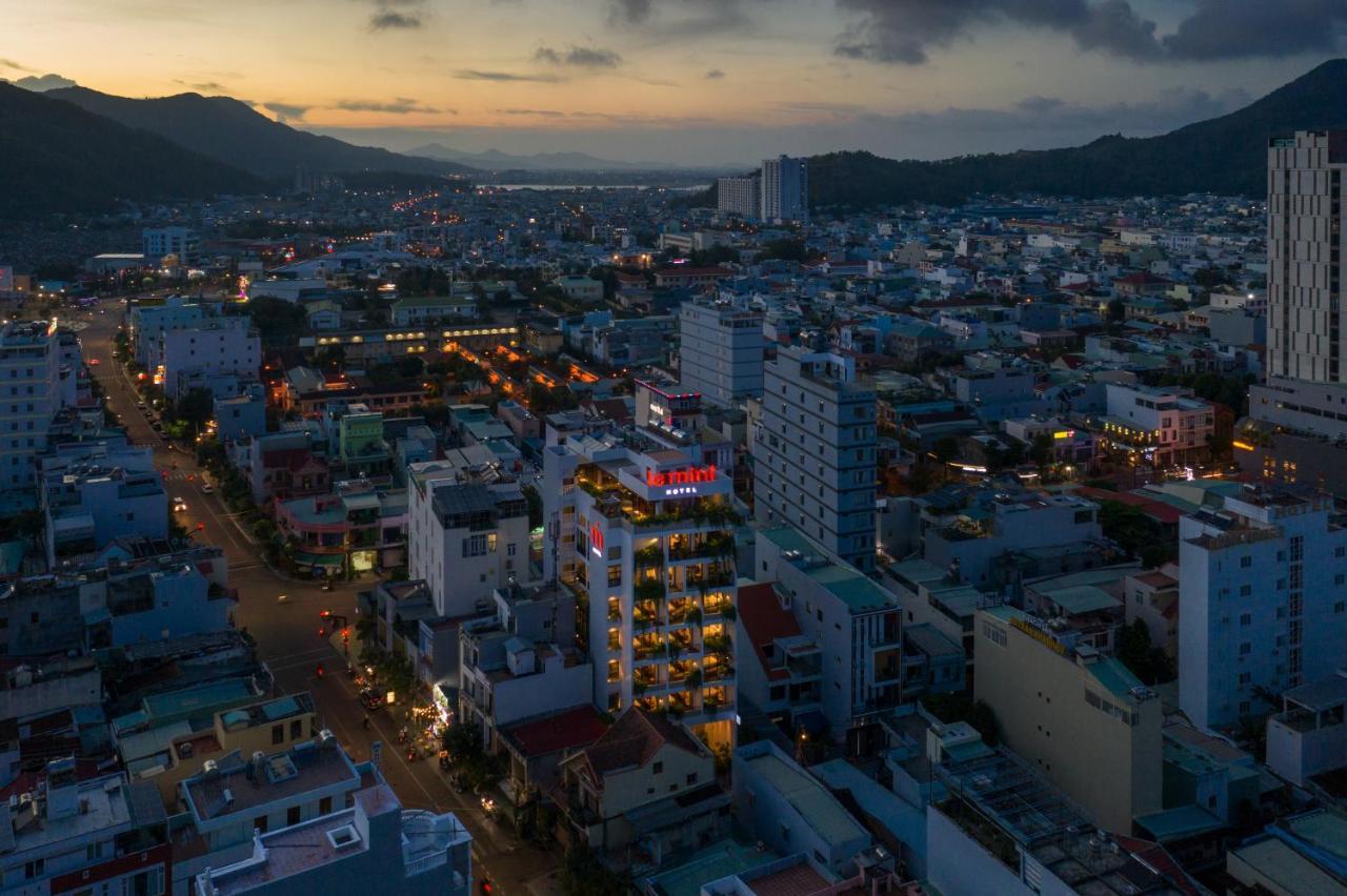 Le Mint Hotel Quy Nhon Bagian luar foto